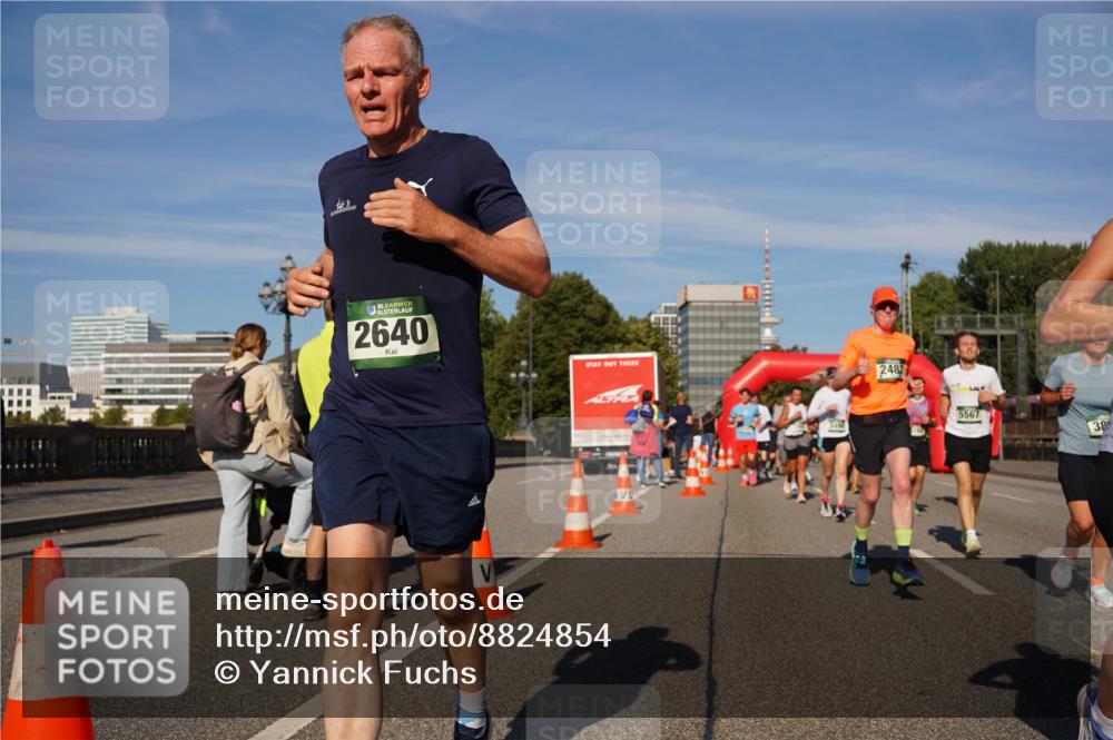 07.09.2025 - BARMER Alsterlauf Yannick Fuchs http://msf.ph/oto/8824854 07.09.2025 09:50:56 Laufen 30, 36, 2640, 2483, 5567, 38 meine-sportfotos.de