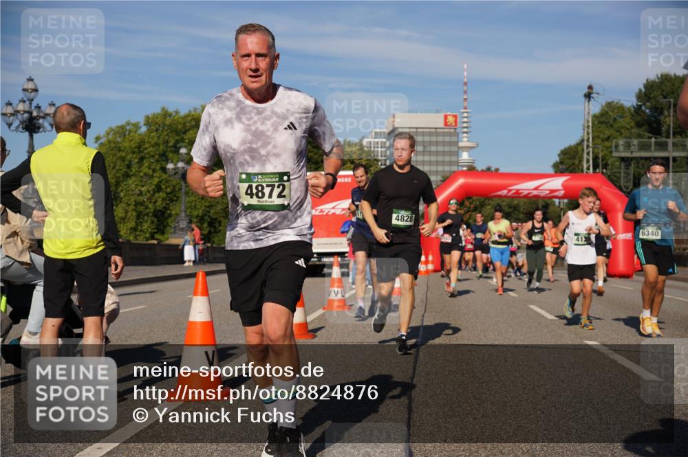 07.09.2025 - BARMER Alsterlauf Yannick Fuchs http://msf.ph/oto/8824876 07.09.2025 09:51:05 Laufen 36, 4872, 4828, 412, 6340 meine-sportfotos.de