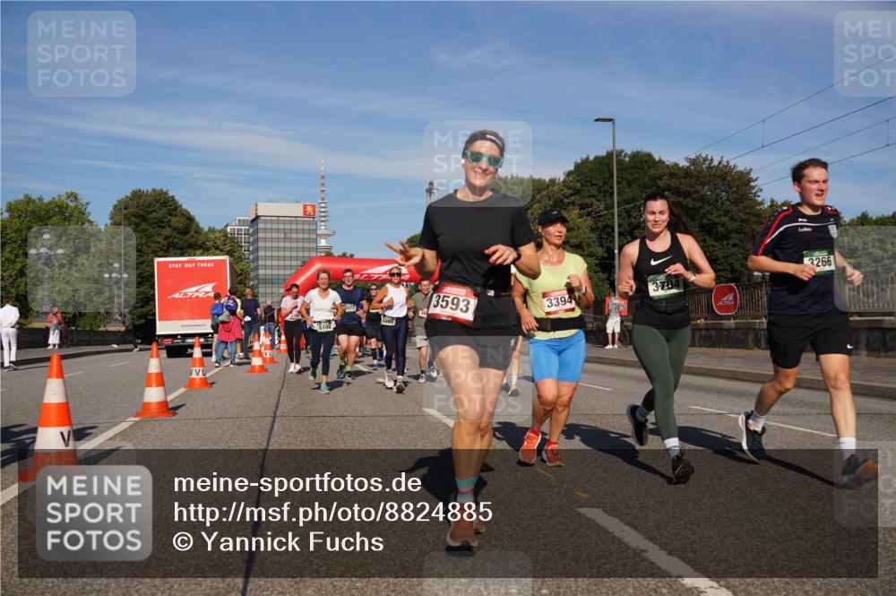 07.09.2025 - BARMER Alsterlauf Yannick Fuchs http://msf.ph/oto/8824885 07.09.2025 09:51:09 Laufen 5100, 972, 5099, 3593, 3704, 3394, 3266 meine-sportfotos.de