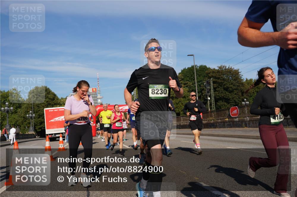 07.09.2025 - BARMER Alsterlauf Yannick Fuchs http://msf.ph/oto/8824900 07.09.2025 09:51:14 Laufen 5016, 3252, 8230, 2210, 4183 meine-sportfotos.de