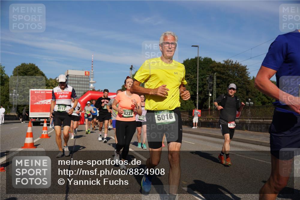 07.09.2025 - BARMER Alsterlauf Yannick Fuchs http://msf.ph/oto/8824908 07.09.2025 09:51:17 Laufen 8117, 4227, 3710, 5016, 276 meine-sportfotos.de
