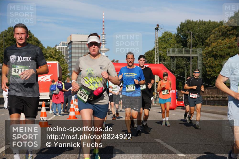 07.09.2025 - BARMER Alsterlauf Yannick Fuchs http://msf.ph/oto/8824922 07.09.2025 09:51:21 Laufen 4212, 10, 3075, 6064, 4801, 501, 4241, 5996 meine-sportfotos.de
