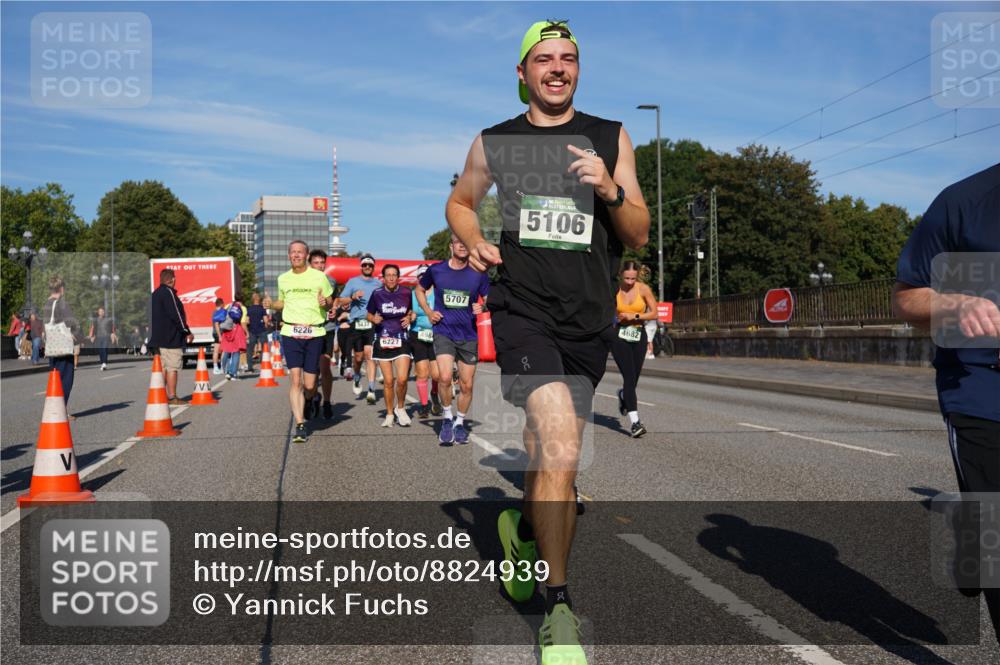 07.09.2025 - BARMER Alsterlauf Yannick Fuchs http://msf.ph/oto/8824939 07.09.2025 09:56:04 Laufen 6226, 5437, 6227, 5707, 6, 5106, 4682 meine-sportfotos.de