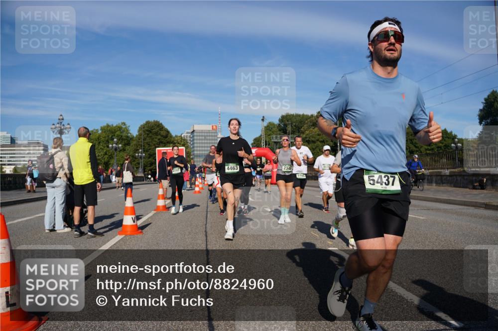 07.09.2025 - BARMER Alsterlauf Yannick Fuchs http://msf.ph/oto/8824960 07.09.2025 09:56:07 Laufen 4197, 4463, 2348, 5705, 462, 5437 meine-sportfotos.de