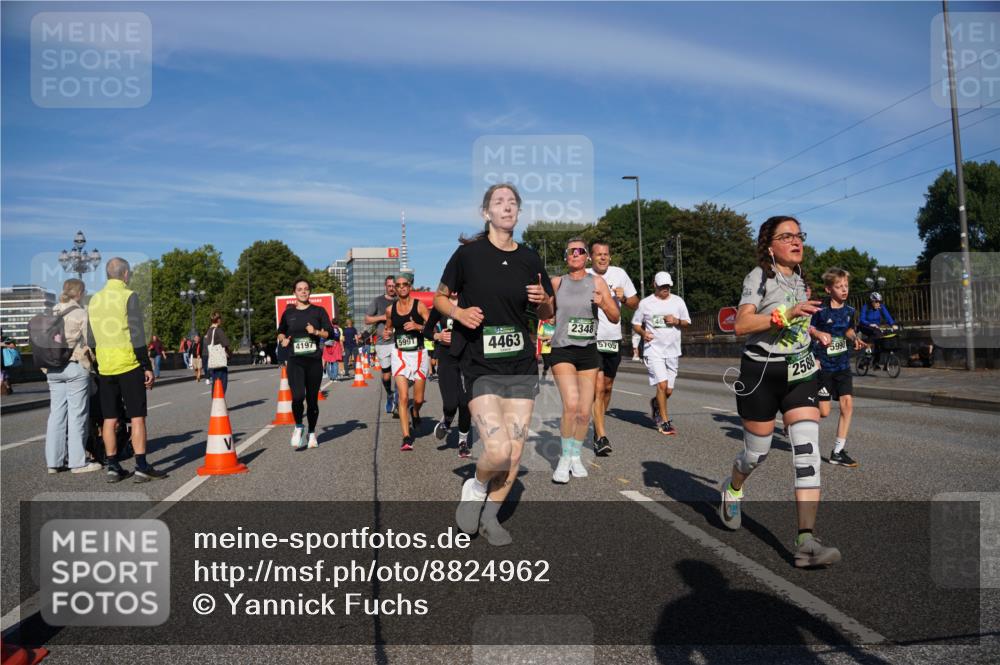 07.09.2025 - BARMER Alsterlauf Yannick Fuchs http://msf.ph/oto/8824962 07.09.2025 09:56:08 Laufen 2348, 4197, 5991, 4463, 5705, 2588, 5990 meine-sportfotos.de