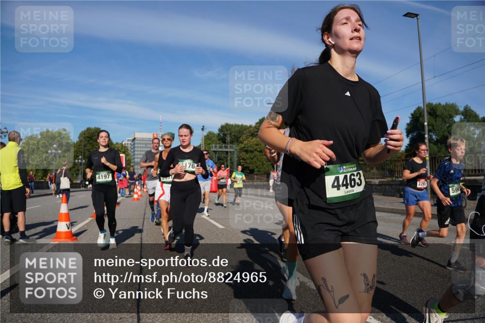 07.09.2025 - BARMER Alsterlauf Yannick Fuchs http://msf.ph/oto/8824965 07.09.2025 09:56:09 Laufen 476, 4197, 1036, 4463, 2265, 59 meine-sportfotos.de