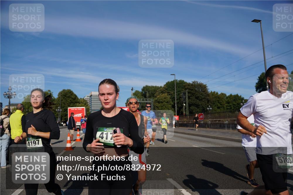 07.09.2025 - BARMER Alsterlauf Yannick Fuchs http://msf.ph/oto/8824972 07.09.2025 09:56:10 Laufen 4197, 36, 417, 8397, 5705 meine-sportfotos.de