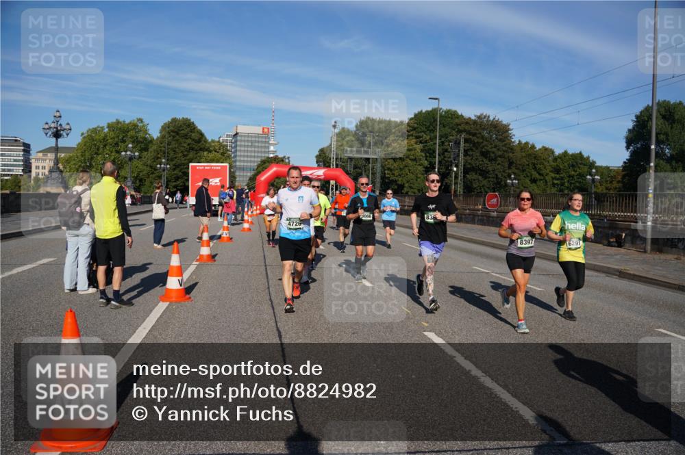 07.09.2025 - BARMER Alsterlauf Yannick Fuchs http://msf.ph/oto/8824982 07.09.2025 09:56:12 Laufen 4726, 3066, 838, 8397, 6291 meine-sportfotos.de