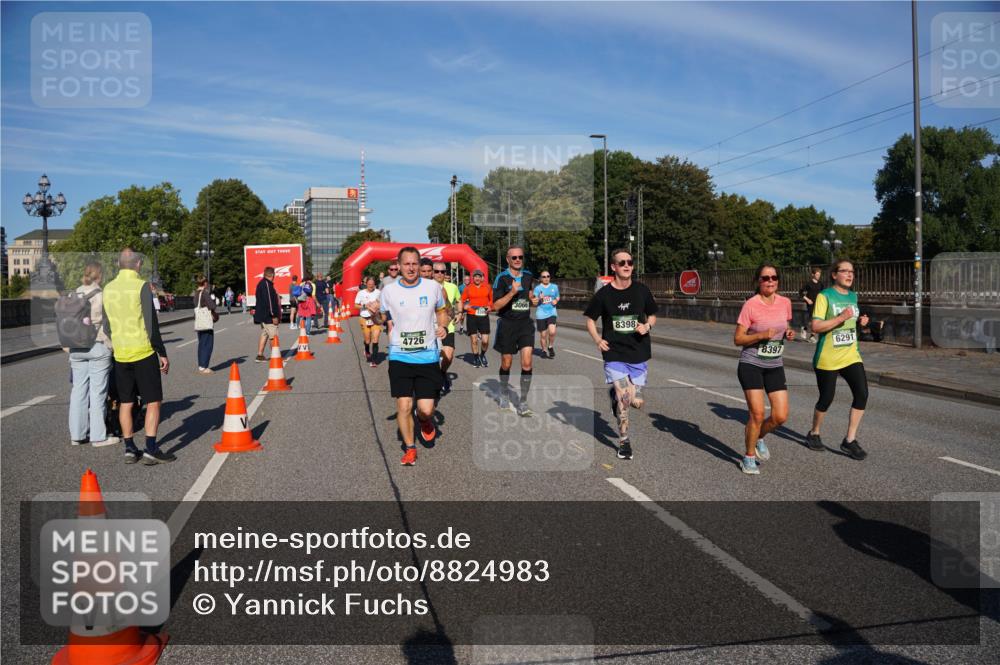 07.09.2025 - BARMER Alsterlauf Yannick Fuchs http://msf.ph/oto/8824983 07.09.2025 09:56:12 Laufen 0, 4726, 3066, 8398, 6291, 8397 meine-sportfotos.de