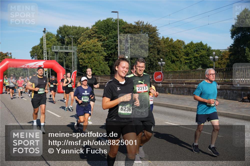 07.09.2025 - BARMER Alsterlauf Yannick Fuchs http://msf.ph/oto/8825001 07.09.2025 09:56:18 Laufen 6029, 8051, 6236, 2313, 334 meine-sportfotos.de