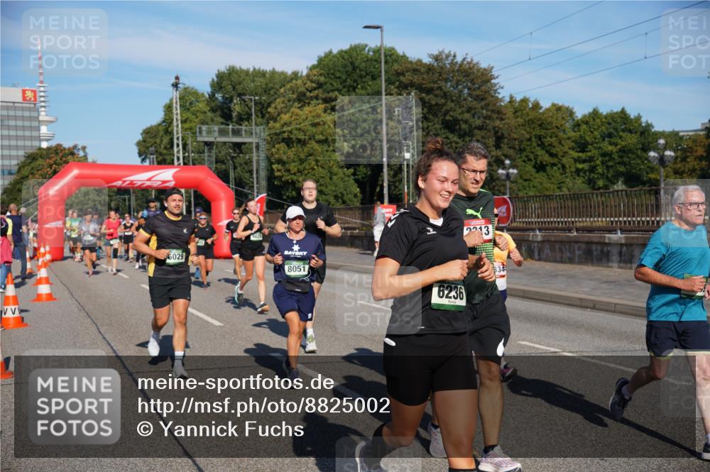07.09.2025 - BARMER Alsterlauf Yannick Fuchs http://msf.ph/oto/8825002 07.09.2025 09:56:18 Laufen 5029, 8051, 6236, 2213 meine-sportfotos.de