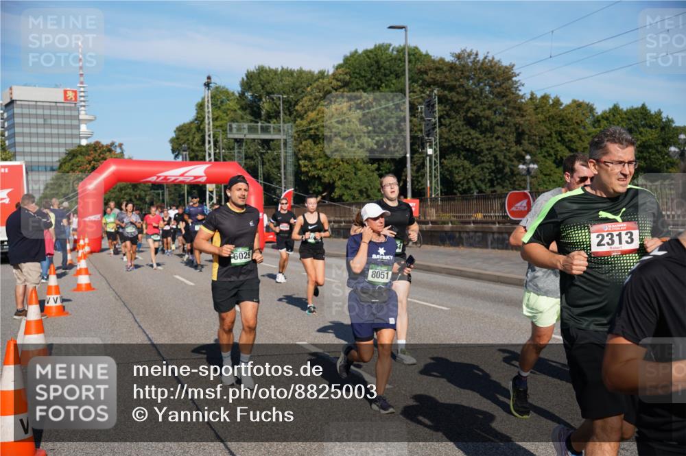 07.09.2025 - BARMER Alsterlauf Yannick Fuchs http://msf.ph/oto/8825003 07.09.2025 09:56:18 Laufen 6029, 8051, 2313 meine-sportfotos.de