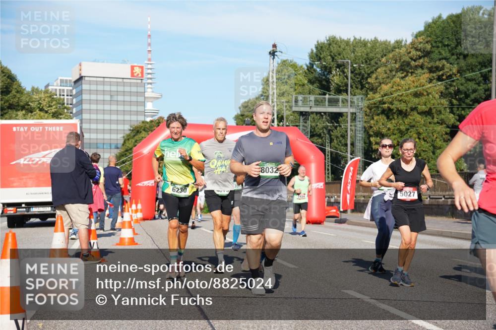 07.09.2025 - BARMER Alsterlauf Yannick Fuchs http://msf.ph/oto/8825024 07.09.2025 09:56:25 Laufen 6230, 351, 8032, 5027 meine-sportfotos.de