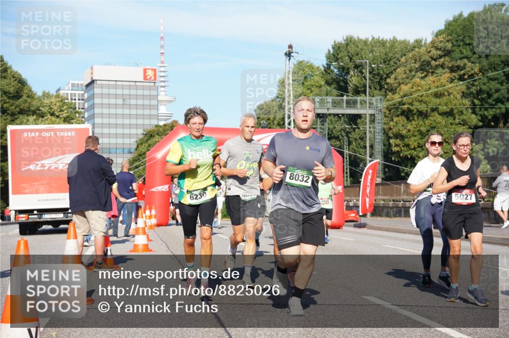 07.09.2025 - BARMER Alsterlauf Yannick Fuchs http://msf.ph/oto/8825026 07.09.2025 09:56:26 Laufen 6230, 8032, 2434, 5027 meine-sportfotos.de