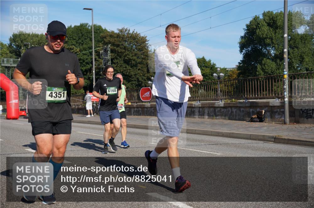 07.09.2025 - BARMER Alsterlauf Yannick Fuchs http://msf.ph/oto/8825041 07.09.2025 09:56:30 Laufen 36, 4351, 6168, 134 meine-sportfotos.de