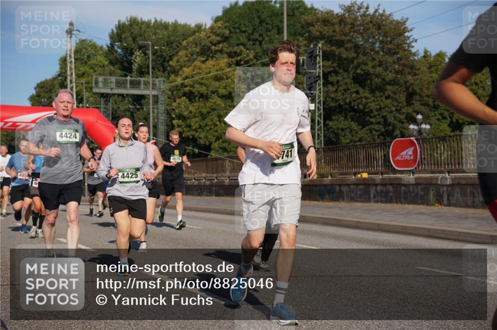 07.09.2025 - BARMER Alsterlauf Yannick Fuchs http://msf.ph/oto/8825046 07.09.2025 09:56:34 Laufen 4850, 4424, 4425, 4635, 741 meine-sportfotos.de