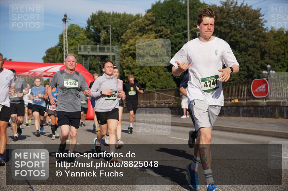 07.09.2025 - BARMER Alsterlauf Yannick Fuchs http://msf.ph/oto/8825048 07.09.2025 09:56:35 Laufen 483, 5108, 4424, 4635, 25, 4741 meine-sportfotos.de