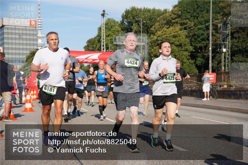 07.09.2025 - BARMER Alsterlauf Yannick Fuchs http://msf.ph/oto/8825049 07.09.2025 09:56:35 Laufen 6181, 4424, 856, 5108, 5557, 4425 meine-sportfotos.de