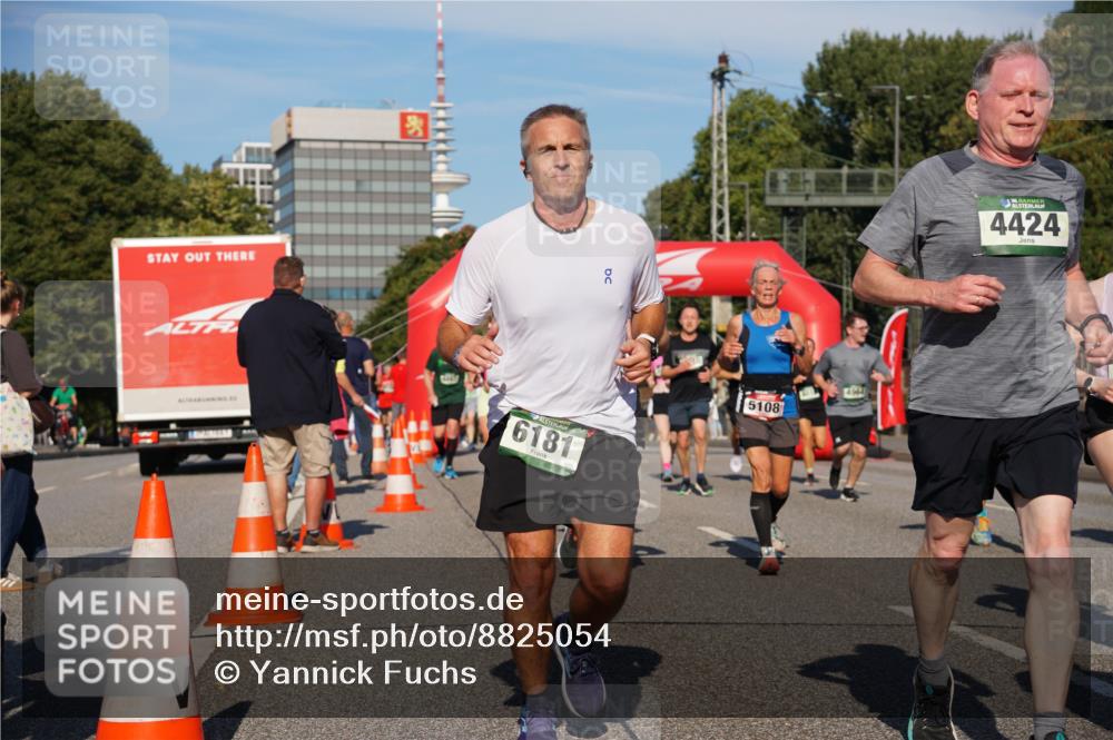 07.09.2025 - BARMER Alsterlauf Yannick Fuchs http://msf.ph/oto/8825054 07.09.2025 09:56:36 Laufen 6181, 5108, 36, 4424 meine-sportfotos.de