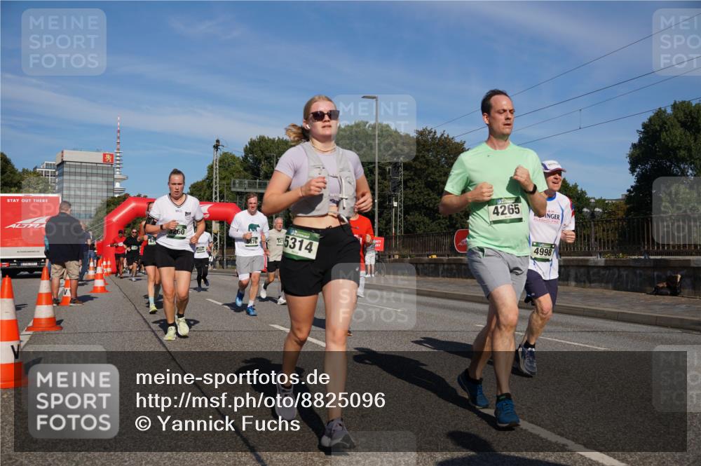 07.09.2025 - BARMER Alsterlauf Yannick Fuchs http://msf.ph/oto/8825096 07.09.2025 09:56:48 Laufen 260, 5314, 4265, 4998 meine-sportfotos.de