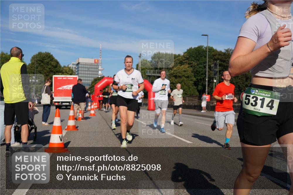 07.09.2025 - BARMER Alsterlauf Yannick Fuchs http://msf.ph/oto/8825098 07.09.2025 09:56:48 Laufen 260, 3698, 36, 5314 meine-sportfotos.de