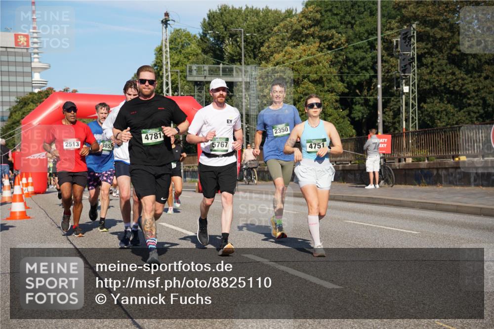 07.09.2025 - BARMER Alsterlauf Yannick Fuchs http://msf.ph/oto/8825110 07.09.2025 09:56:53 Laufen 2513, 3857, 4781, 5767, 2350, 4751 meine-sportfotos.de