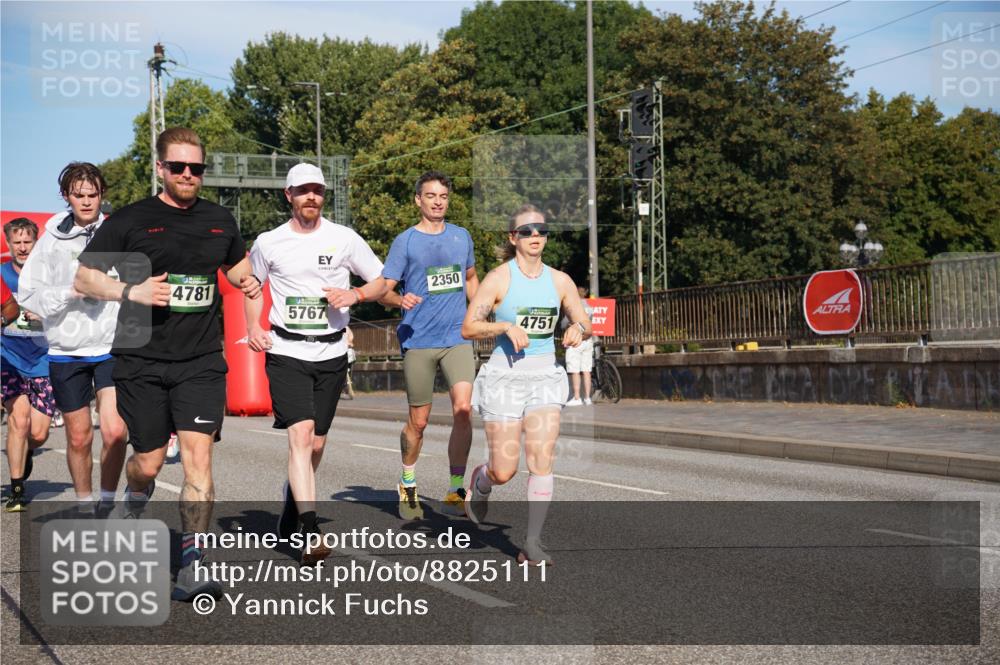 07.09.2025 - BARMER Alsterlauf Yannick Fuchs http://msf.ph/oto/8825111 07.09.2025 09:56:53 Laufen 2350, 4751, 4781, 5767 meine-sportfotos.de