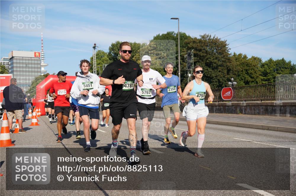 07.09.2025 - BARMER Alsterlauf Yannick Fuchs http://msf.ph/oto/8825113 07.09.2025 09:56:54 Laufen 2513, 5851, 4093, 9, 18, 9, 4781, 2350, 5767, 4751 meine-sportfotos.de