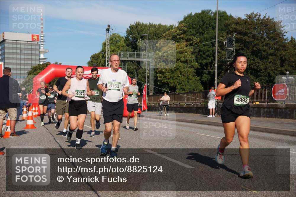 07.09.2025 - BARMER Alsterlauf Yannick Fuchs http://msf.ph/oto/8825124 07.09.2025 09:56:57 Laufen 4917, 4072, 85, 6152, 3590, 4993 meine-sportfotos.de