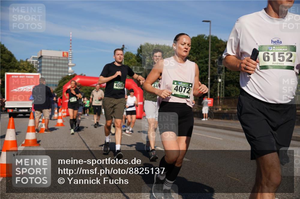 07.09.2025 - BARMER Alsterlauf Yannick Fuchs http://msf.ph/oto/8825137 07.09.2025 09:57:00 Laufen 4505, 44, 4072, 36, 6152 meine-sportfotos.de