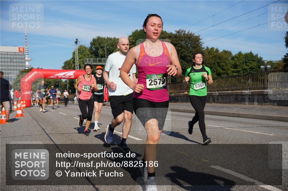 07.09.2025 - BARMER Alsterlauf Yannick Fuchs http://msf.ph/oto/8825186 07.09.2025 09:57:16 Laufen 3410, 558, 136, 2579, 5357 meine-sportfotos.de