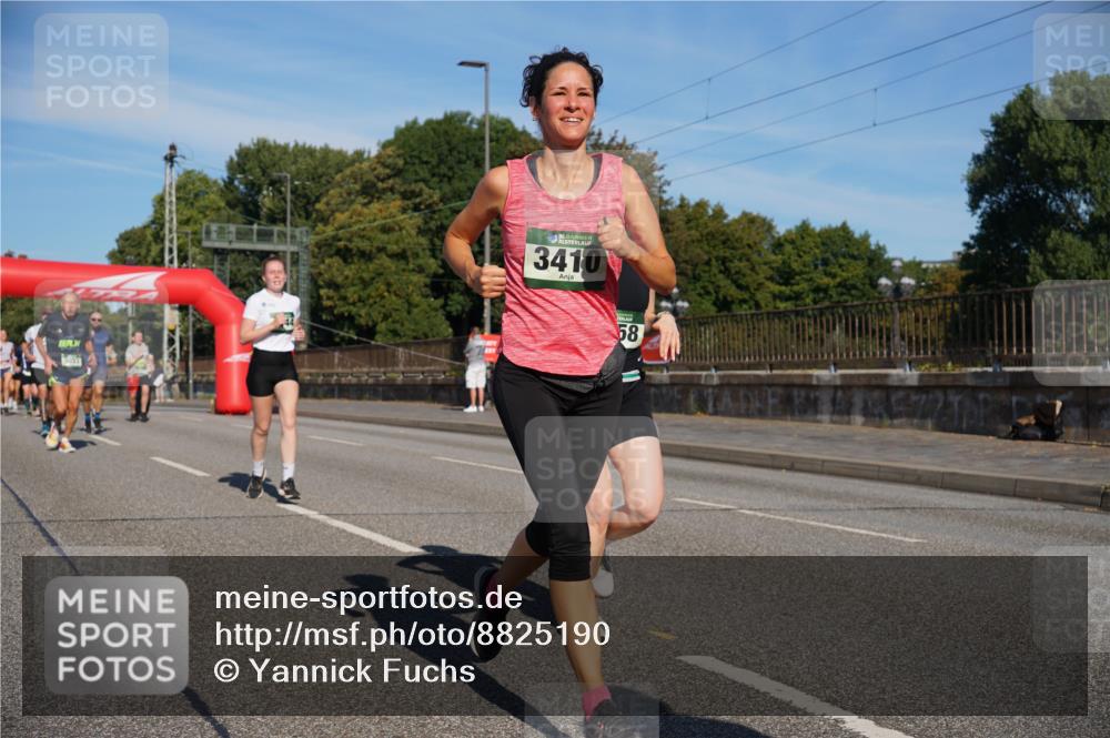 07.09.2025 - BARMER Alsterlauf Yannick Fuchs http://msf.ph/oto/8825190 07.09.2025 09:57:18 Laufen 36, 3410, 58 meine-sportfotos.de