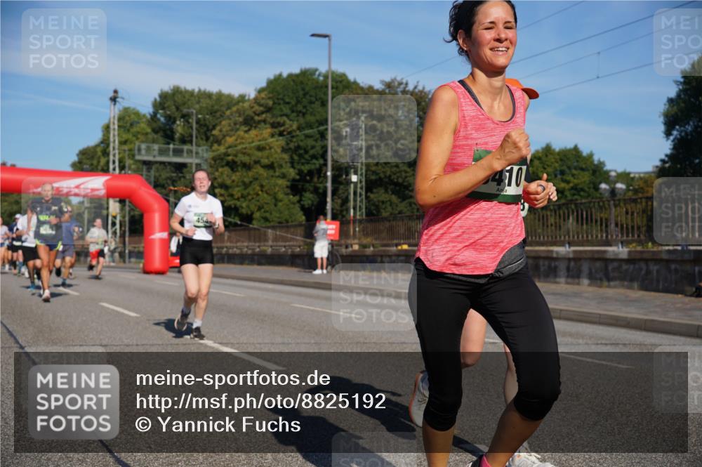 07.09.2025 - BARMER Alsterlauf Yannick Fuchs http://msf.ph/oto/8825192 07.09.2025 09:57:18 Laufen 454, 410 meine-sportfotos.de