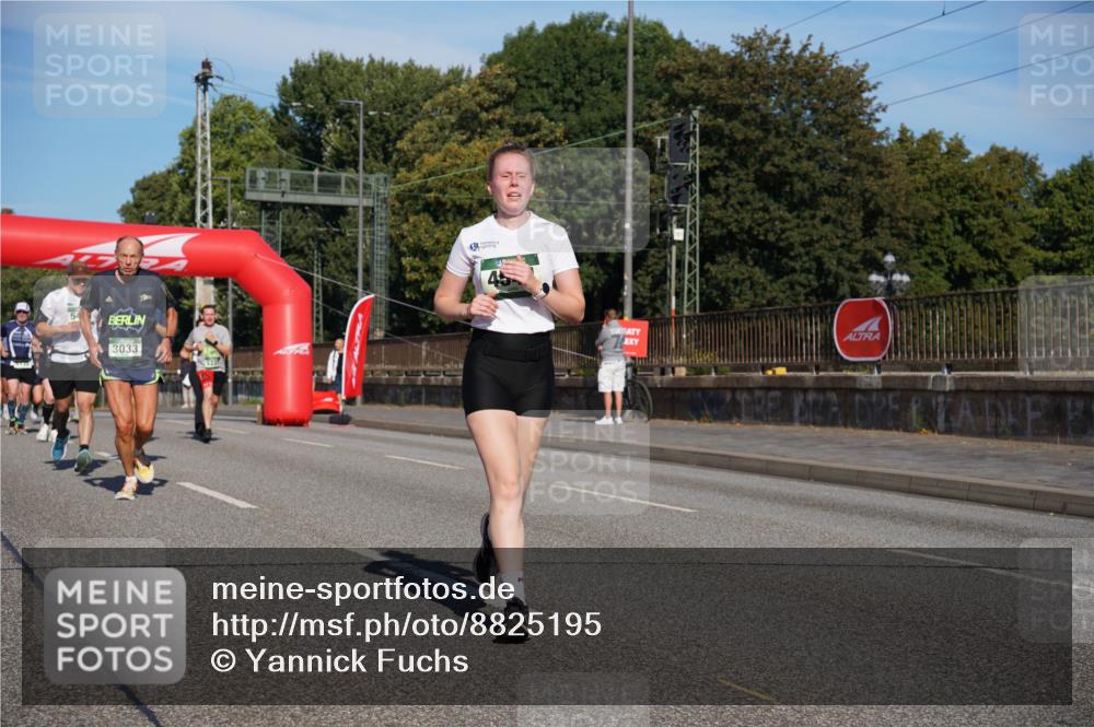 07.09.2025 - BARMER Alsterlauf Yannick Fuchs http://msf.ph/oto/8825195 07.09.2025 09:57:19 Laufen 3033, 5337 meine-sportfotos.de