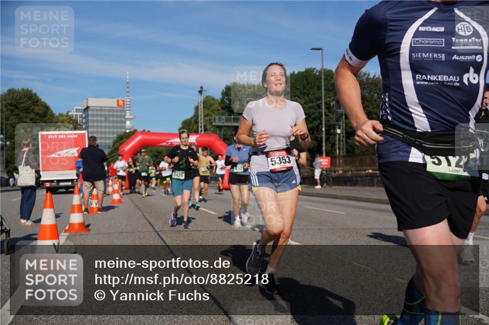 07.09.2025 - BARMER Alsterlauf Yannick Fuchs http://msf.ph/oto/8825218 07.09.2025 09:57:28 Laufen 2425, 5353, 2, 5122 meine-sportfotos.de