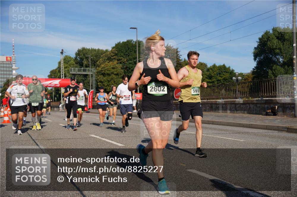 07.09.2025 - BARMER Alsterlauf Yannick Fuchs http://msf.ph/oto/8825227 07.09.2025 09:57:32 Laufen 414, 3545, 5849, 3, 2602, 5918 meine-sportfotos.de