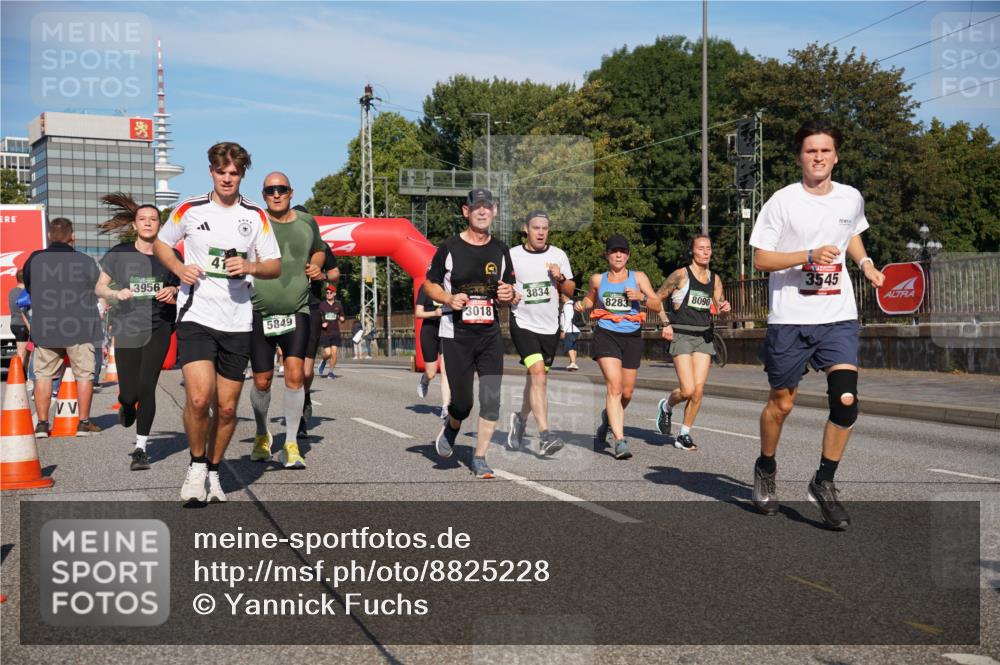 07.09.2025 - BARMER Alsterlauf Yannick Fuchs http://msf.ph/oto/8825228 07.09.2025 09:57:33 Laufen 3956, 41, 3834, 8283, 8090, 3018, 8155, 5849, 3545 meine-sportfotos.de