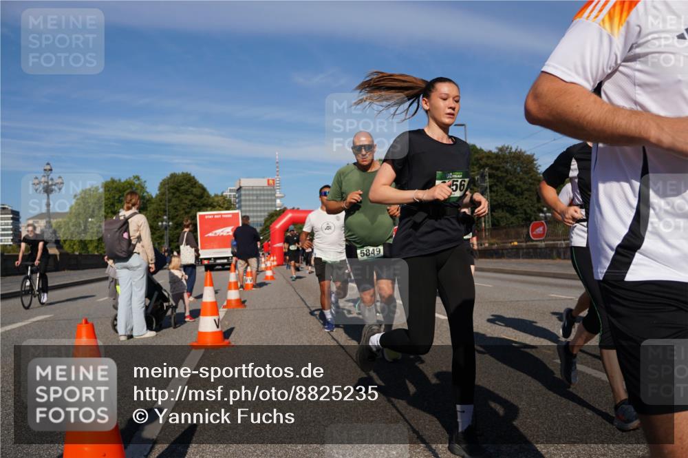 07.09.2025 - BARMER Alsterlauf Yannick Fuchs http://msf.ph/oto/8825235 07.09.2025 09:57:35 Laufen 5849, 56 meine-sportfotos.de