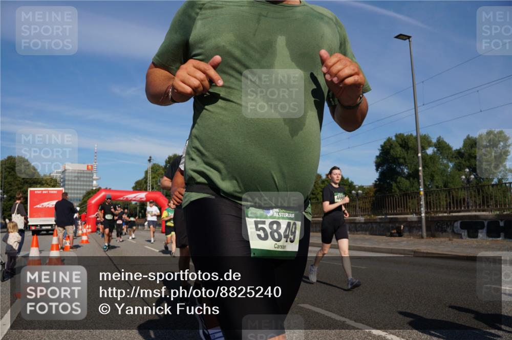 07.09.2025 - BARMER Alsterlauf Yannick Fuchs http://msf.ph/oto/8825240 07.09.2025 09:57:36 Laufen 5849, 466 meine-sportfotos.de