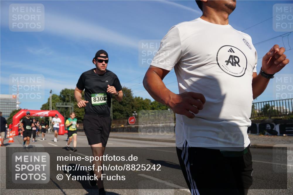 07.09.2025 - BARMER Alsterlauf Yannick Fuchs http://msf.ph/oto/8825242 07.09.2025 09:57:37 Laufen 8308 meine-sportfotos.de