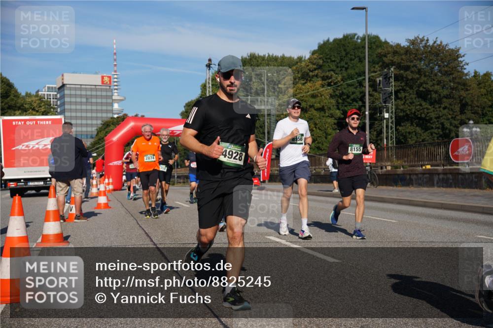 07.09.2025 - BARMER Alsterlauf Yannick Fuchs http://msf.ph/oto/8825245 07.09.2025 09:57:39 Laufen 107, 4928, 2874, 357, 8156, 8155 meine-sportfotos.de