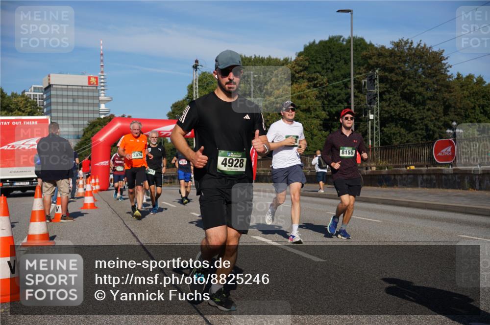 07.09.2025 - BARMER Alsterlauf Yannick Fuchs http://msf.ph/oto/8825246 07.09.2025 09:57:39 Laufen 2874, 951, 2931, 4928, 8155 meine-sportfotos.de