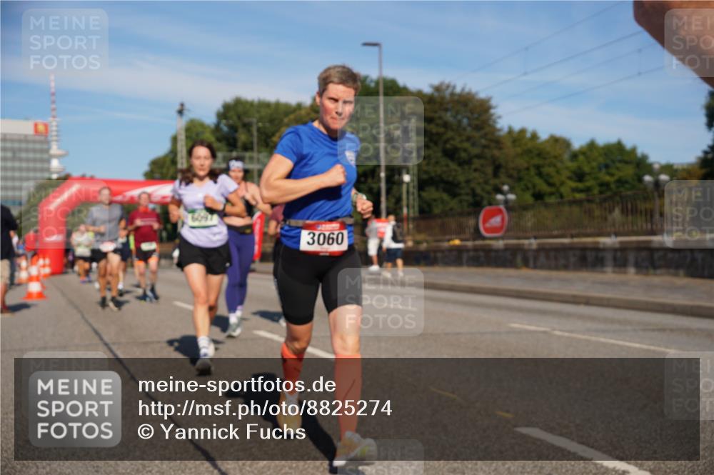 07.09.2025 - BARMER Alsterlauf Yannick Fuchs http://msf.ph/oto/8825274 07.09.2025 09:57:47 Laufen 3060 meine-sportfotos.de