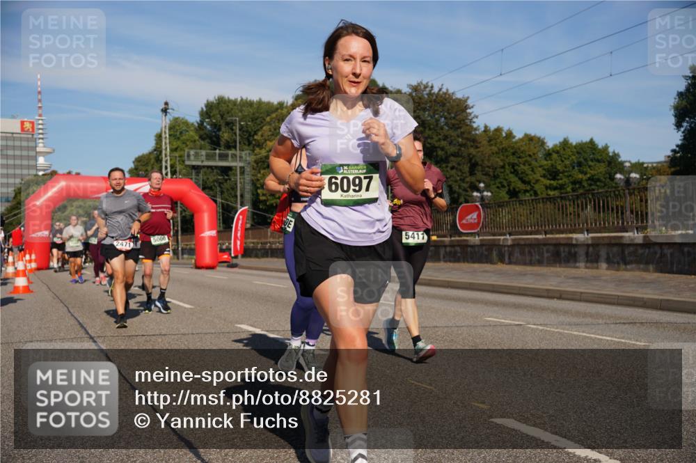07.09.2025 - BARMER Alsterlauf Yannick Fuchs http://msf.ph/oto/8825281 07.09.2025 09:57:48 Laufen 2471, 5000, 36, 6097, 5411 meine-sportfotos.de