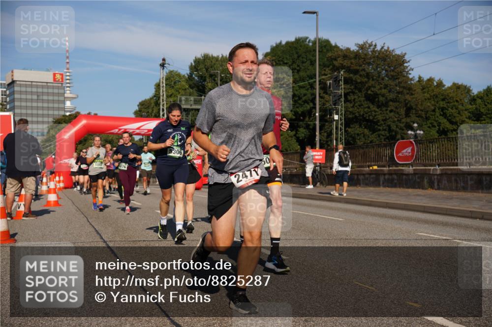 07.09.2025 - BARMER Alsterlauf Yannick Fuchs http://msf.ph/oto/8825287 07.09.2025 09:57:50 Laufen 1007, 076, 361, 5306, 2477 meine-sportfotos.de