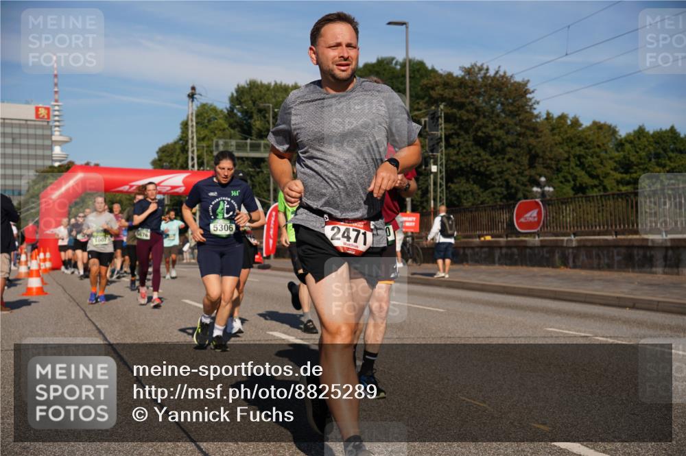 07.09.2025 - BARMER Alsterlauf Yannick Fuchs http://msf.ph/oto/8825289 07.09.2025 09:57:50 Laufen 676, 361, 5306, 2471 meine-sportfotos.de