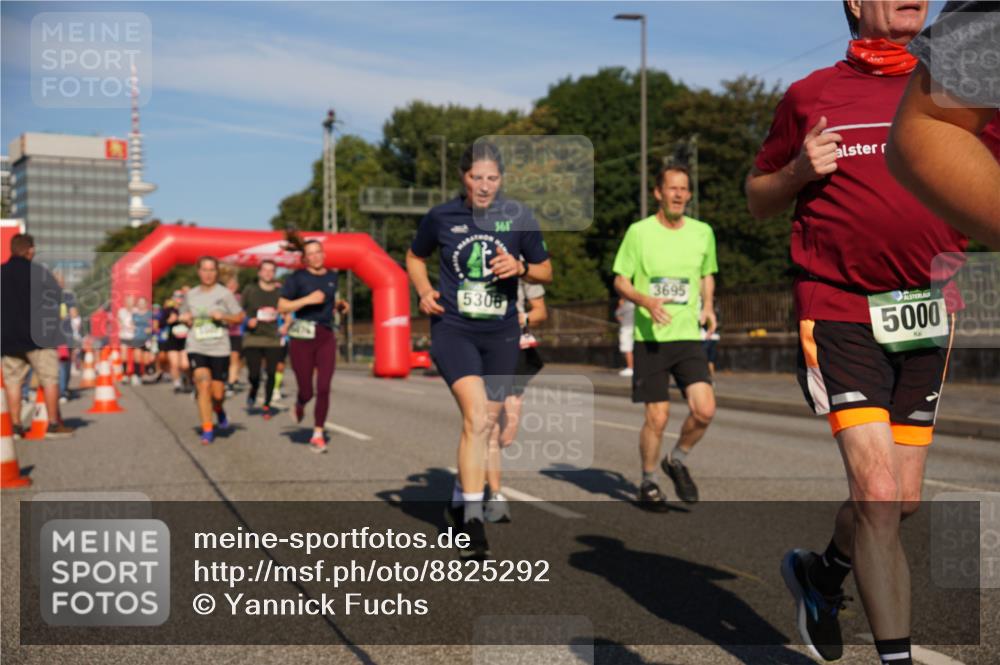 07.09.2025 - BARMER Alsterlauf Yannick Fuchs http://msf.ph/oto/8825292 07.09.2025 09:57:51 Laufen 361, 5306, 3695, 5000 meine-sportfotos.de