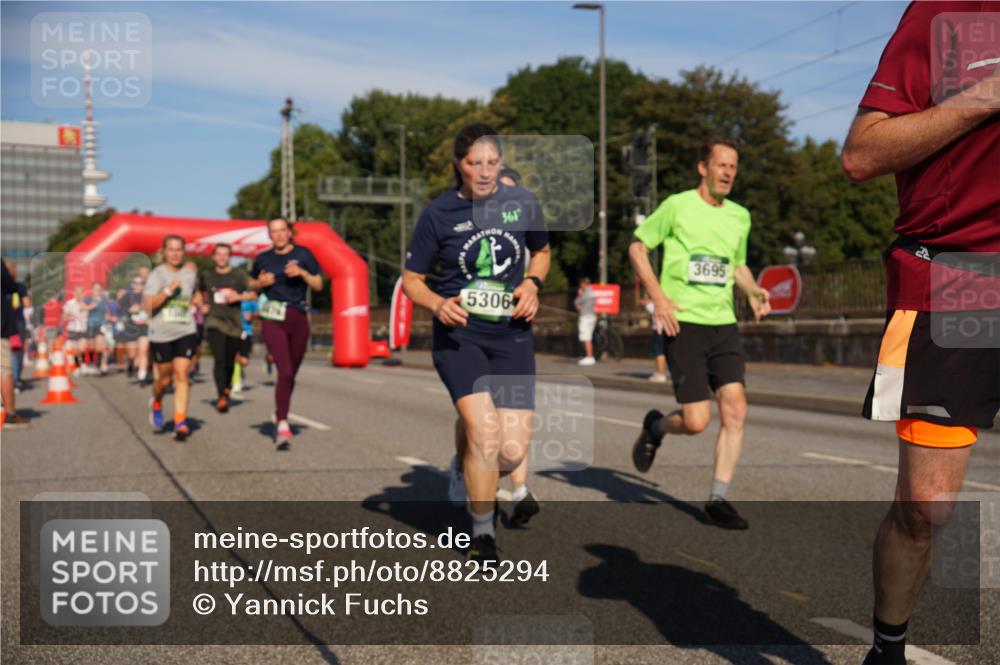 07.09.2025 - BARMER Alsterlauf Yannick Fuchs http://msf.ph/oto/8825294 07.09.2025 09:57:51 Laufen 361, 5306, 3695, 2 meine-sportfotos.de