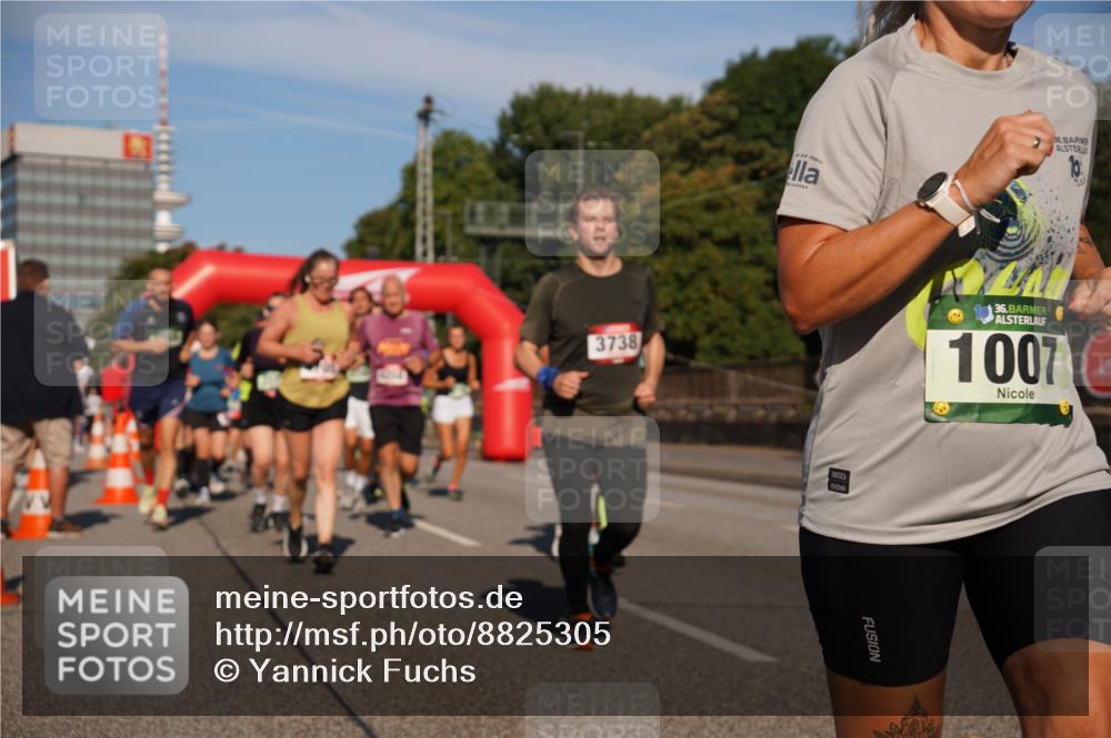 07.09.2025 - BARMER Alsterlauf Yannick Fuchs http://msf.ph/oto/8825305 07.09.2025 09:57:54 Laufen 3738, 008, 35, 36, 1007 meine-sportfotos.de