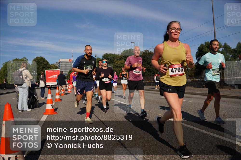 07.09.2025 - BARMER Alsterlauf Yannick Fuchs http://msf.ph/oto/8825319 07.09.2025 09:57:58 Laufen 5289, 2553, 4258, 4705, 8057 meine-sportfotos.de
